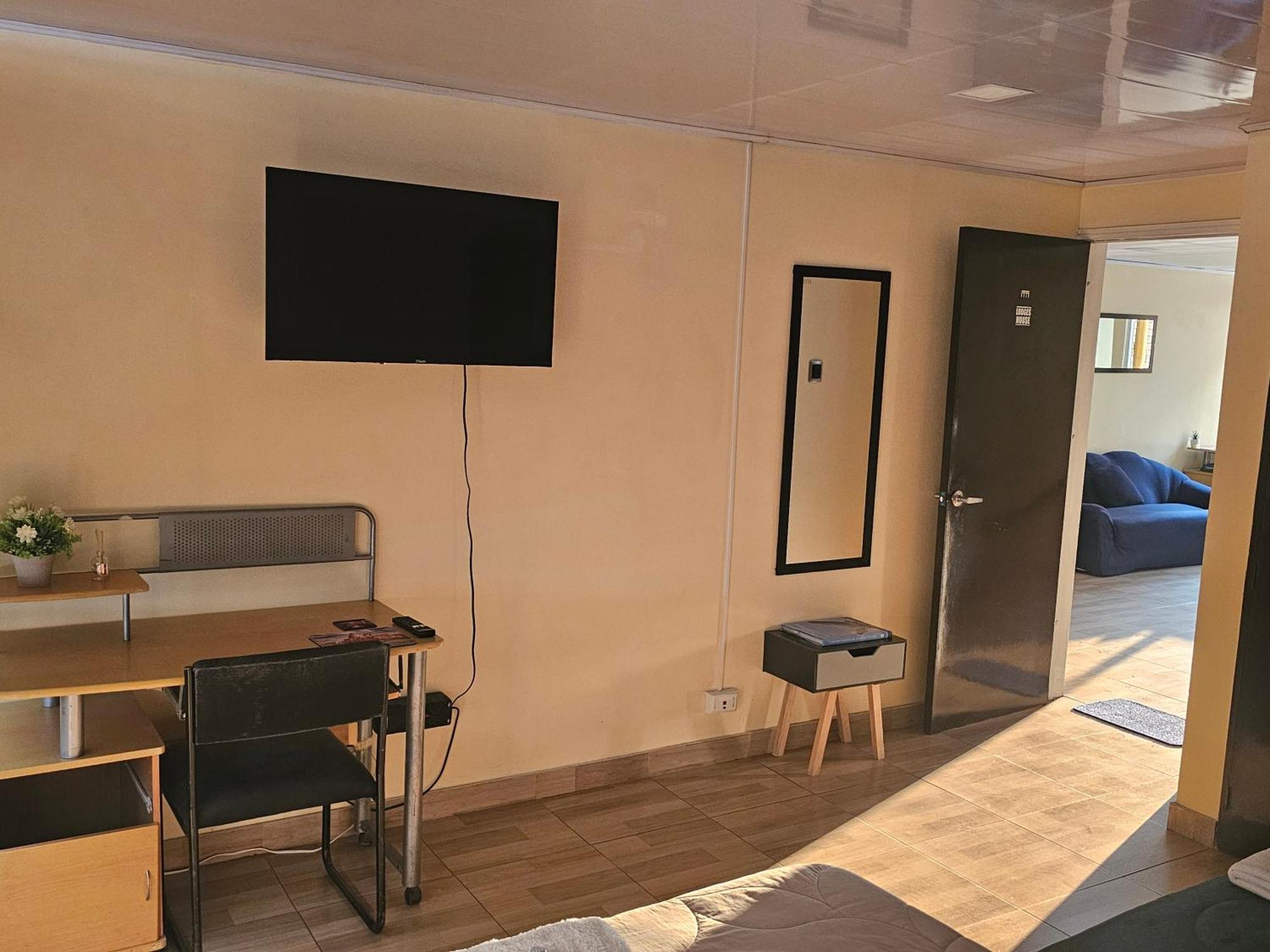 Roma House V- Campin Movistar El Cubo *