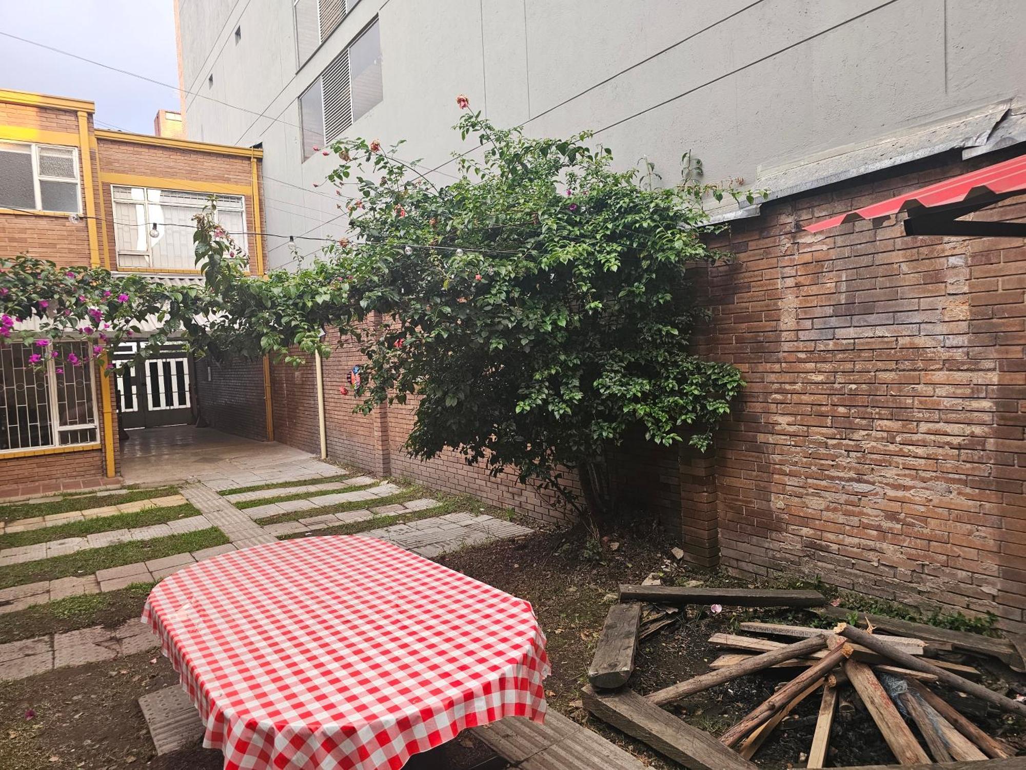 Roma House V- Campin Movistar El Cubo Homestay Bogota